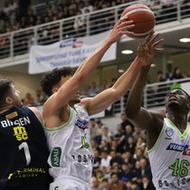 Fenerbahçe Beko, Merkezefendi deplasmanından çıkamadı