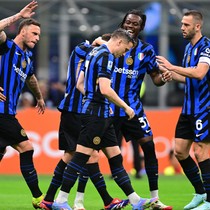 Inter zirve yarışını sürdürdü
