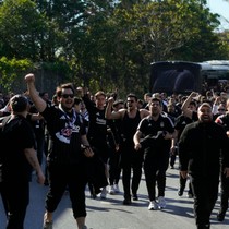 Beşiktaş taraftarı stada geldi