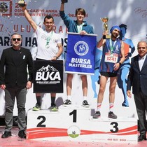 Bursa'da 17. Uluslararası Tarihi Kent Koşusu yapıldı