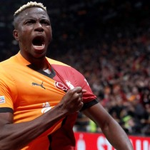 Victor Osimhen: "Ben ve ailem burada çok mutluyuz"