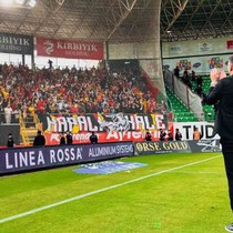 Jakirovic 13 maçta 25 puan topladı