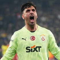 Galatasaray'da Kaan Ayhan'dan sonra bir imza daha!