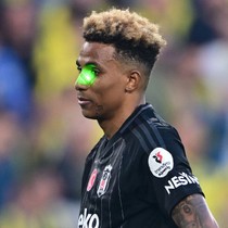 Fenerbahçe'ye 'lazer' Beşiktaş'a 'küfür' cezası!