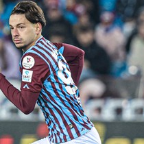 Trabzonspor - Galatasaray maçında sakatlık! Maça devam edemedi