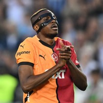 Galatasaray taraftarından kampanya: Bizimle kal Osimhen!