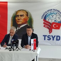 Hüseyin Eroğlu: Bizim yerimiz Süper Lig’dir, bunu başardığımız için çok mutluyuz