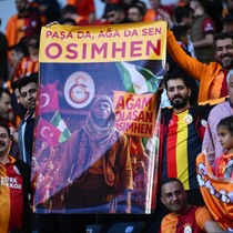 Gaziantep'te Osimhen için ses getiren pankart