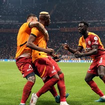 Bütün transfer tekliflerine gözlerini kapattı! Osimhen'in tek derdi 2 kupa