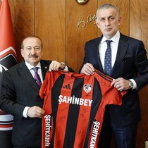 TFF Başkanı Hacıosmanoğlu'ndan Gaziantep FK'ye ziyaret