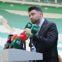 Bursaspor Başkanı Enes Çelik: 5 transferi bitirdik