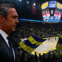 Fenerbahçe Beko - Galatasaray maçında Ali Koç'a yoğun tepki! Anons sonrası ise alkış koptu