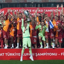 Toplam kupa sayıları! Galatasaray: 63 Beşiktaş: 37 Fenerbahçe: 35