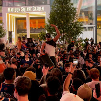 Knicks finalde, taraftar sokakta
