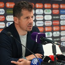 Emre Belözoğlu: Bizi ligde tutan iç saha performansımız oldu
