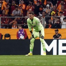 Muslera'dan şampiyonluk maçında tarihe geçen gol