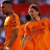 Xabi Alonso 39 yaşındaki Modric'in kalmasını istedi