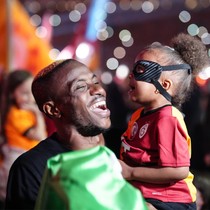 Victor Osimhen'den 5. yıldız paylaşımı!