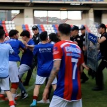 Karabük'te amatör lig final maçı sonrası saha karıştı