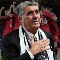 Serdal Adalı küme düşen takımın stoperini getiriyor! Transfer görüşmeleri için resmi adım