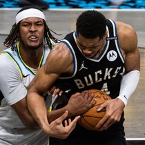 Antetokounmpo bombası! Yaptığı paylaşım F.Bahçe ve A.Efeslileri ayağa kaldırdı