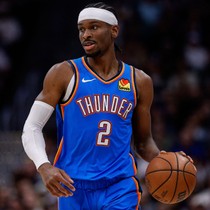 913 puan topladı, NBA'de sezonun MVP'si seçildi