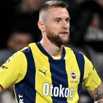 Menajerinden flaş açıklama: Fenerbahçe'yi tercih ettik
