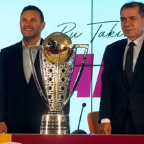 Dursun Özbek'ten Okan Buruk'a bir kontrat daha! Hem de yüzde 50 zamlı