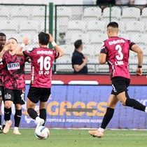 Alanyaspor ligde kalmayı garantiledi