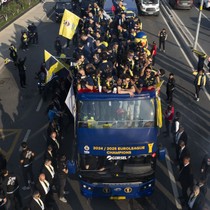 Melih Mahmutoğlu hem kutladı hem G.Saray'a gönderme yaptı