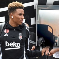 Beşiktaş taraftarı takımı karşıladı, otobüsten 'Vurunca ne oluyor' tepkisi geldi!