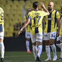 Fenerbahçe sezonu galibiyetle bitirdi