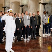 Fenerbahçe Beko kafilesi, Anıtkabir'i ziyaret etti