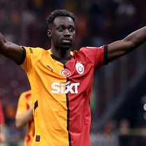 Galatasaray'da Davinson gelişmesi! Özbek maaşını iyileştirecek