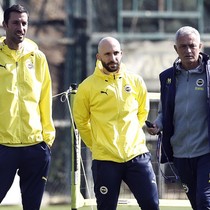 Jose Mourinho'nun yardımcısı ayrıldı! Yeni takımını duyurdular