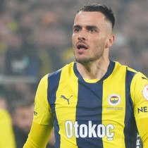 Fenerbahçe'de ayrılık resmen açıklandı! TFF'ye bildirildi