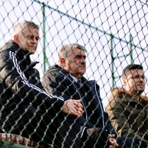 Hemen gerekeni yap Graf! Transferde strateji değişikliği