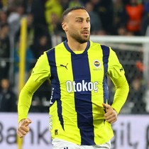 Cenk Tosun, Fenerbahçe'den ayrılıyor! Süper Lig'den talip
