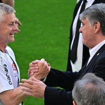 Beşiktaş tam 11 kulüp gezen Nijeryalı forvet buldu