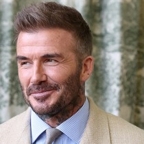 Eski futbolcu David Beckham'a 'şövalyelik' ünvanı verildi