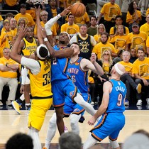 Pacers'ı yenen Thunder, NBA final serisinde durumu 2-2'ye getirdi