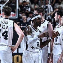 MAÇ SONUCU | Beşiktaş Fibabanka 82-74 Anadolu Efes