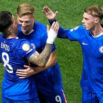 Chelsea kazanarak başladı: 2-0