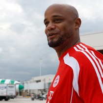 Kompany'den Sane sözleri! "Umarım elinden geleni yapar"