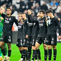 Sessiz sedasız gitti! Beşiktaş'tan ayrılıp Başakşehir'e imza attı