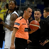 Beşiktaş yöneticisi Erkan Arseven'den basketbol hakemi Yener Yılmaz açıklaması