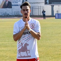 Batman Petrolspor'den Altınordulu Hüseyin Bulut'a kanca