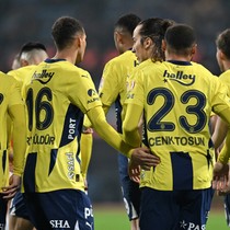 Antalyaspor, Fenerbahçe'den 4 futbolcuyu istiyor