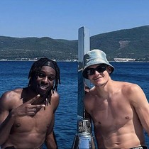 Liverpool'un yıldızı Jeremie Frimpong, tatil için Bodrum'u tercih etti