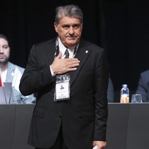 Dikilitaş projesine onay çıktı! Serdal Adalı rotayı transfere çevirdi! Kampa kadar...